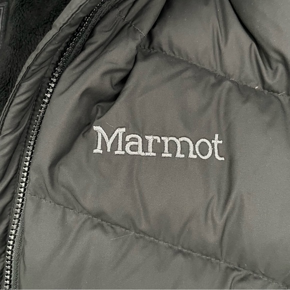 Marmot 700 Fill Down Puffer Jacket – Women’s Medium - Picture 3 of 11